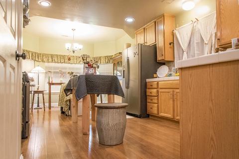 4004 E Stapp Ct, Visalia, CA 93292 photo 7