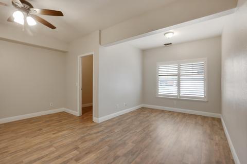 650 Avalon Dr, Lemoore, CA 93245 photo 23