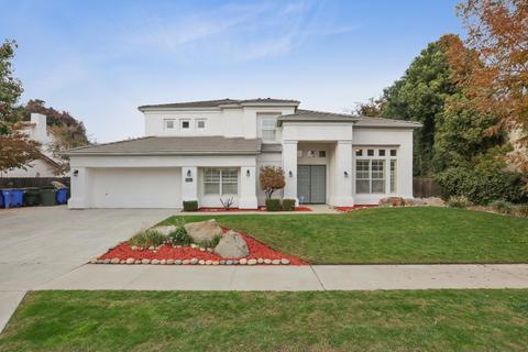 650 Avalon Dr, Lemoore, CA 93245 photo 3