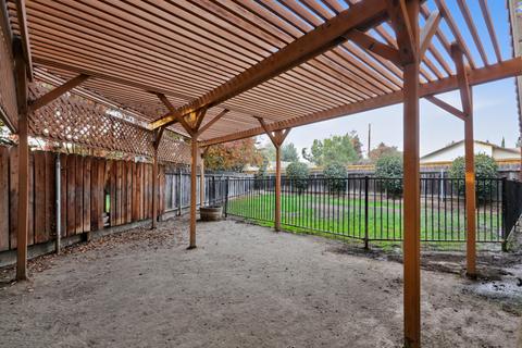 1969 Augusta Ct, Tulare, CA 93274 photo 32