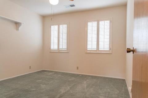 2711 E Paradise Ave, Visalia, CA 93292 photo 19