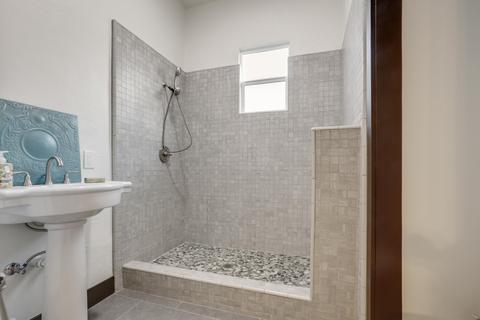 134 S C, Exeter, CA 93221 photo 14