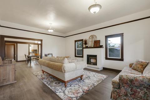 134 S C, Exeter, CA 93221 photo 6