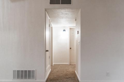 636 E Cypress Ave, Visalia, CA 93292 photo 19