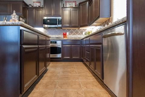 186 Nelson St, Tulare, CA 93274 photo 18