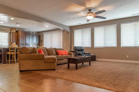 186 Nelson St, Tulare, CA 93274 photo 10