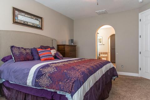 186 Nelson St, Tulare, CA 93274 photo 32