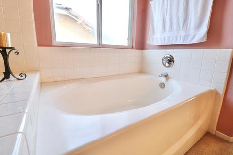 2207 E La Vida Ave, Visalia, CA 93292 photo 30