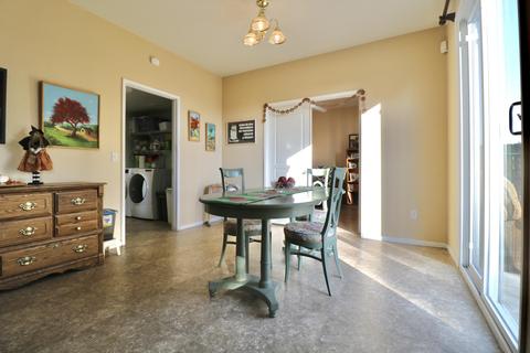 2207 E La Vida Ave, Visalia, CA 93292 photo 14