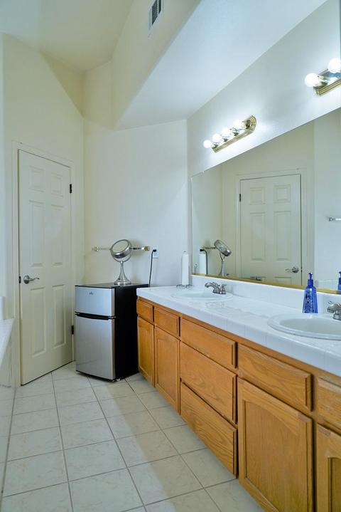 259 Lake Dr, Lemoore, CA 93245 photo 51