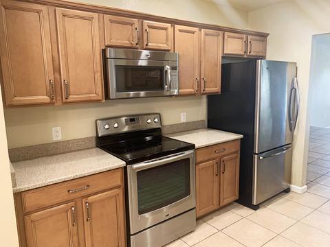 16211 W Lacey Blvd, Lemoore, CA 93245 photo 12