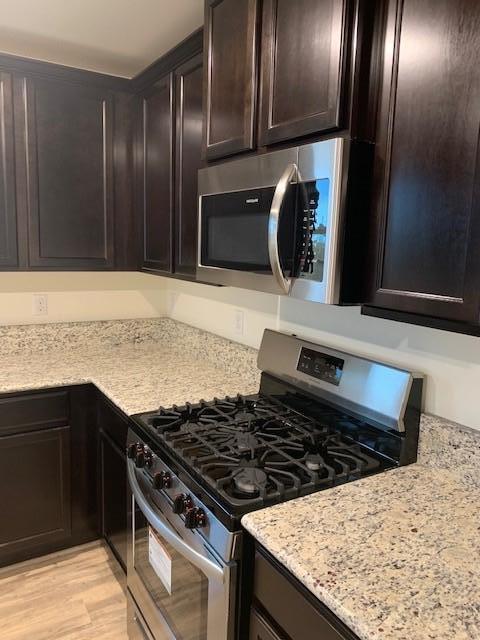 424 E Dove Ave, Visalia, CA 93291 photo 7