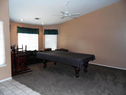 1832 S Peppertree St, Visalia, CA 93277 photo 12