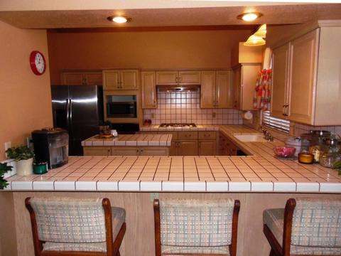 1832 S Peppertree St, Visalia, CA 93277 photo 7