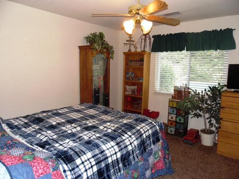 1832 S Peppertree St, Visalia, CA 93277 photo 22