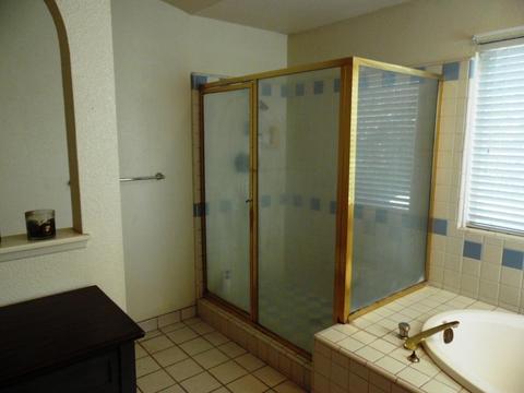 1832 S Peppertree St, Visalia, CA 93277 photo 19