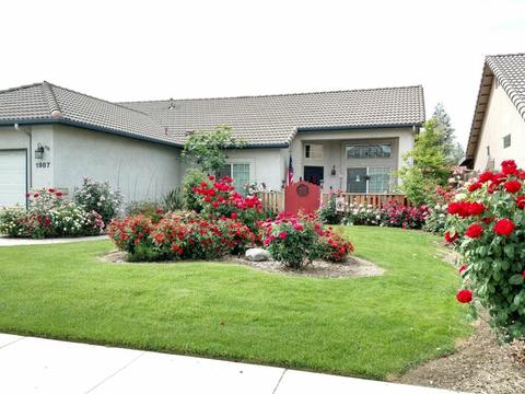 1987 E Bridger Ave, Tulare, CA 93274 photo 5