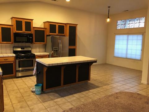 1987 E Bridger Ave, Tulare, CA 93274 photo 47