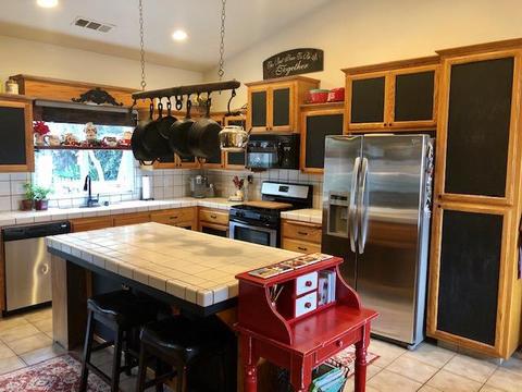 1987 E Bridger Ave, Tulare, CA 93274 photo 18