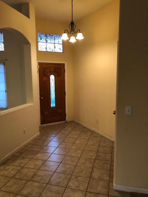 1987 E Bridger Ave, Tulare, CA 93274 photo 14