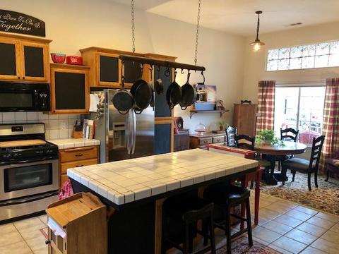 1987 E Bridger Ave, Tulare, CA 93274 photo 21