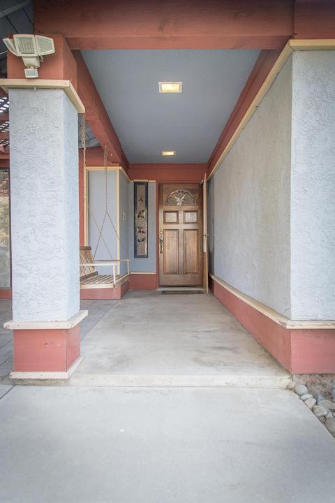 1143 E Rose Ave, Visalia, CA 93292 photo 7