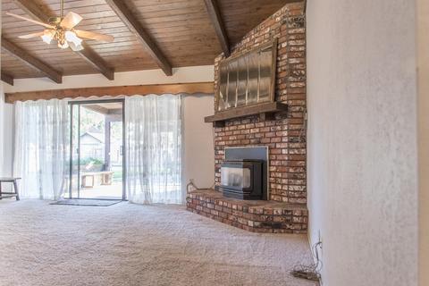 1143 E Rose Ave, Visalia, CA 93292 photo 13