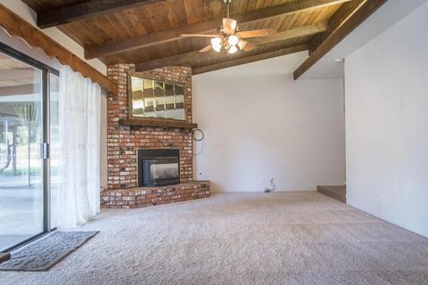 1143 E Rose Ave, Visalia, CA 93292 photo 15