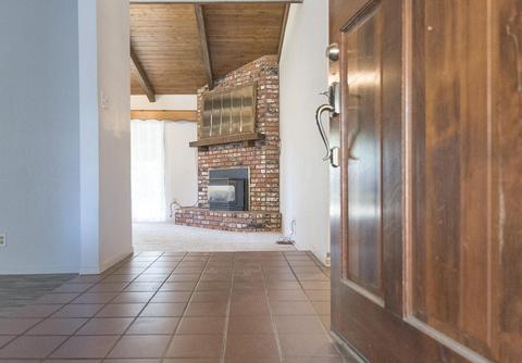 1143 E Rose Ave, Visalia, CA 93292 photo 11