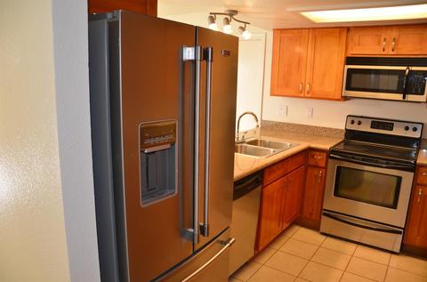 232 N Lemoore Ave #19, Lemoore, CA 93245 photo 2
