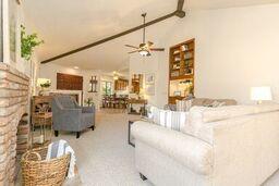 409 E Cherry Ct, Visalia, CA 93277 photo 9