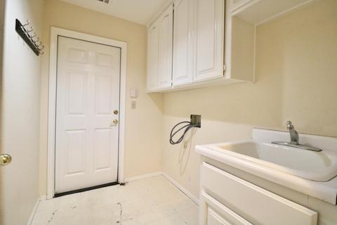 2322 Murray Ct, Visalia, CA 93292 photo 21