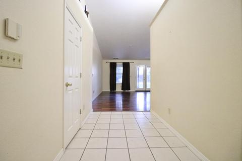 2322 Murray Ct, Visalia, CA 93292 photo 11