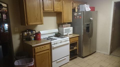 801 E Roosevelt Ave, Visalia, CA 93292 photo 3