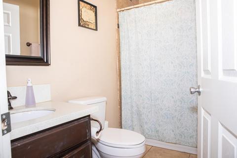219 N Patsy St, Porterville, CA 93257 photo 16