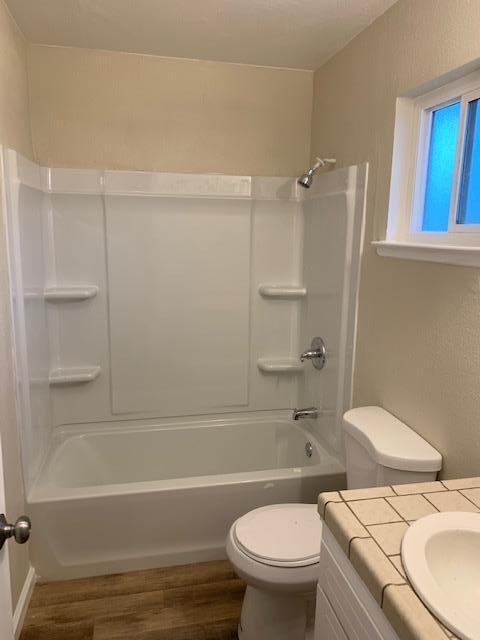 2710 Whitley Ave, Corcoran, CA 93212 photo 11