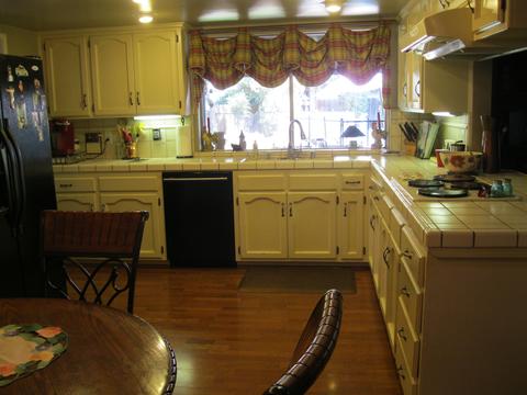 1457 Kaweah Dr, Tulare, CA 93274 photo 7