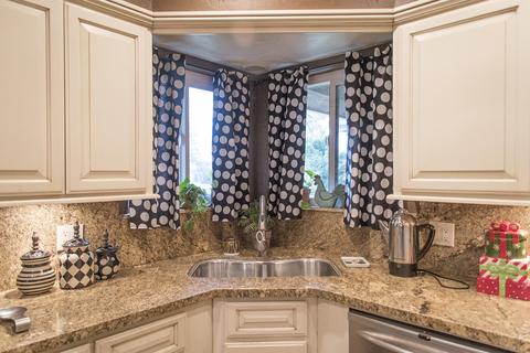 1803 E Independence Ave, Tulare, CA 93274 photo 14