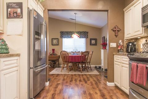 1803 E Independence Ave, Tulare, CA 93274 photo 17
