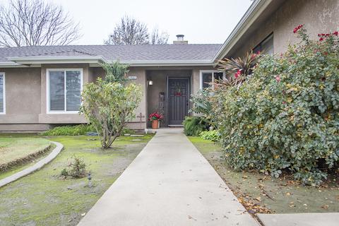 1803 E Independence Ave, Tulare, CA 93274 photo 3