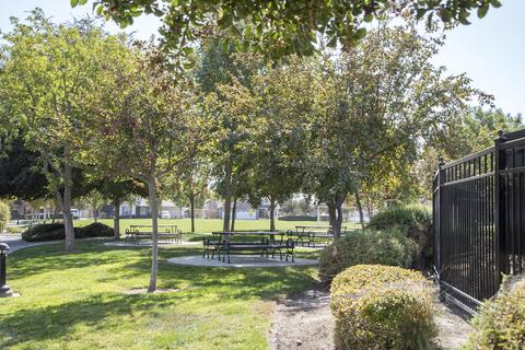 1685 Softwind Dr, Tulare, CA 93274 photo 48