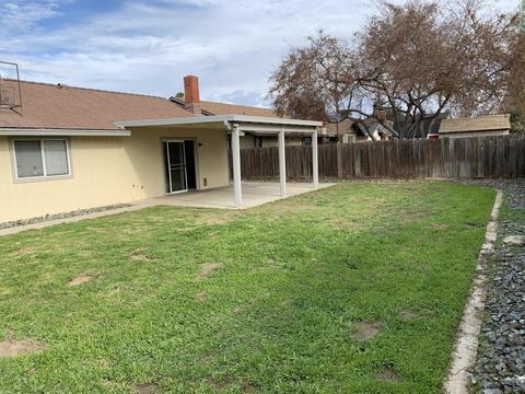 1713 E Cypress Ave, Tulare, CA 93274 photo 14