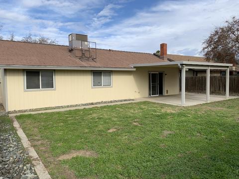 1713 E Cypress Ave, Tulare, CA 93274 photo 13
