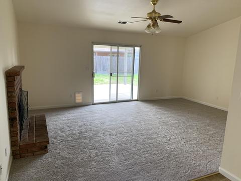 1713 E Cypress Ave, Tulare, CA 93274 photo 2