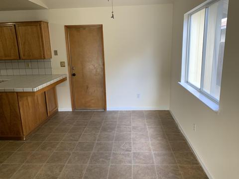 1713 E Cypress Ave, Tulare, CA 93274 photo 8