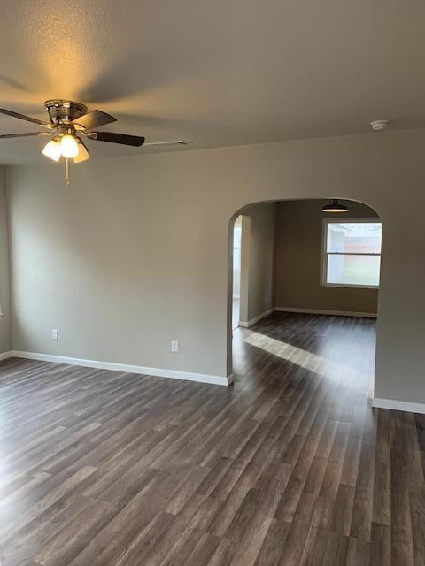 673 E Kern, Tulare, CA 93274 photo 5