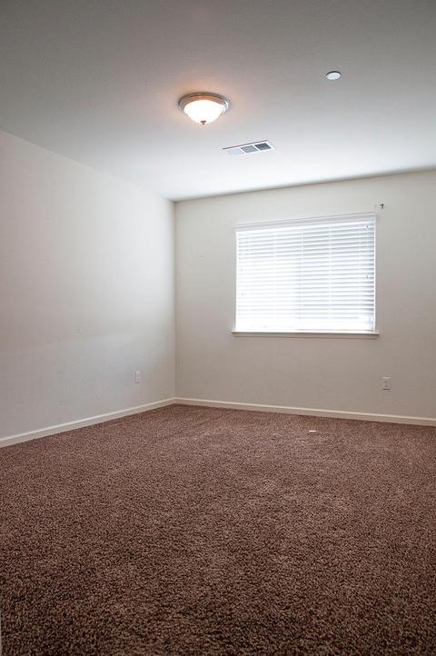 670 Blossom Ct, Exeter, CA 93221 photo 17