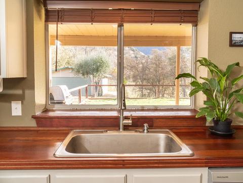 43916 Washburn Dr, Three Rivers, CA 93271 photo 12