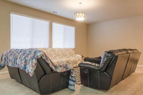 992 Tradition Dr, Lemoore, CA 93245 photo 17