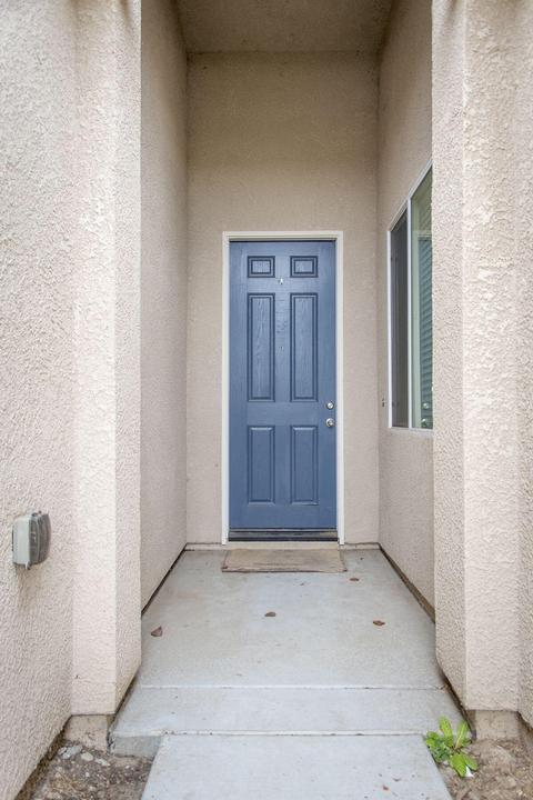 992 Tradition Dr, Lemoore, CA 93245 photo 6